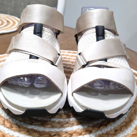 Sorel Womens Shoes Kinetic Impact Leather hook and loop Sandals 8.5 Fawn - Picture 2 of 9